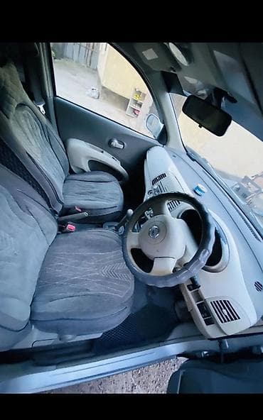 one stop: Nissan March: 2003 г., 1.3 л, Автомат, Газ, Хэтчбэк — 5