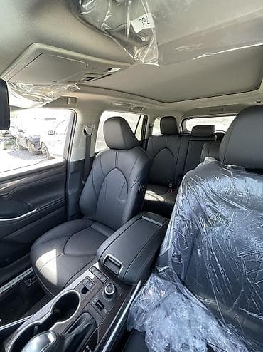 Транспорт: Toyota Highlander: 2026 г., 2 л, Автомат, Бензин, Кроссовер — 6