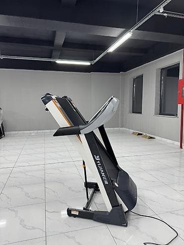 бутся: Беговая дорожка YIJIAN — 3