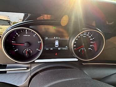 wise: Kia Carnival: 2021 г., 2.2 л, Автомат, Дизель, Минивэн — 10