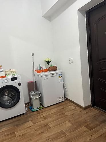 61: 1 комната, 37 м², 5 мкр 3 этаж — 4
