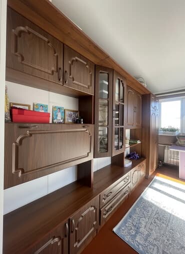 Гарнитур для зала, Б/у, Шкаф, Самовывоз, цвет - Коричневый — 1