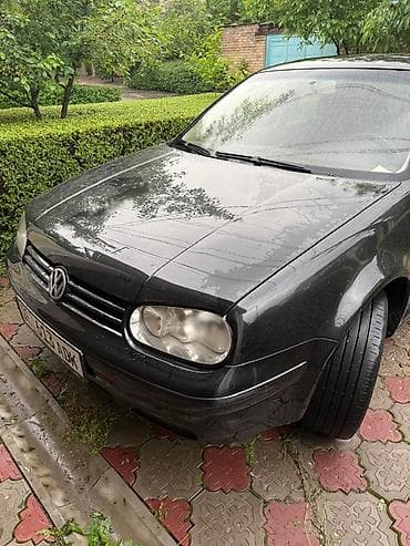 Volkswagen Golf: 2004 г., 1.6 л, Бензин, Хэтчбэк — 5