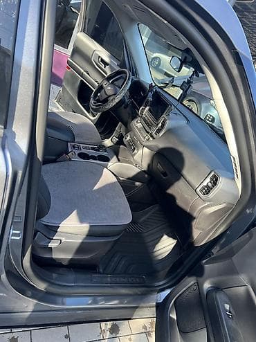 nisan leaf: Ford Bronco: 2024 г., 1.5 л, Автомат, Бензин, Кроссовер — 10