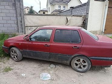 авто венто: Volkswagen Vento: 1995 г., 1.8 л, Механика, Бензин, Седан — 4