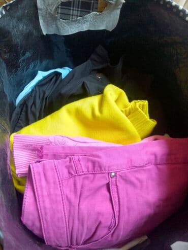 отдам даром детскую кроватку: Два Пакета Одежды! На девочку подростка или на стройную девушку — 2