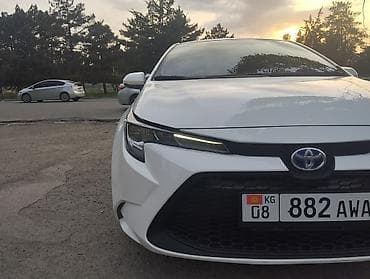 для тайота каролла: Toyota Corolla: 2021 г., 1.8 л, Автомат, Гибрид, Седан — 1