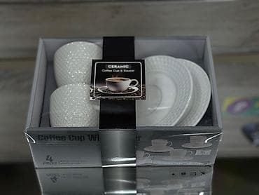 белые кружки: Набор керамических кофейных чашек с блюдцами. - Материал: керамика. - — 5