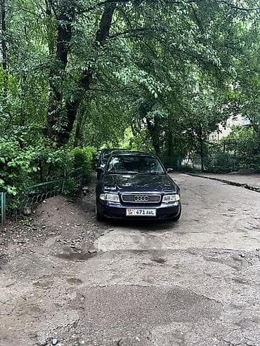 Audi A4: 1996 г., 1.8 л, Автомат, Бензин, Седан
