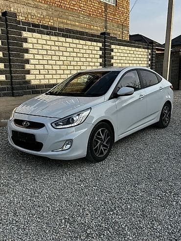 Hyundai Accent: 2019 г., 1.4 л, Вариатор, Бензин, Седан