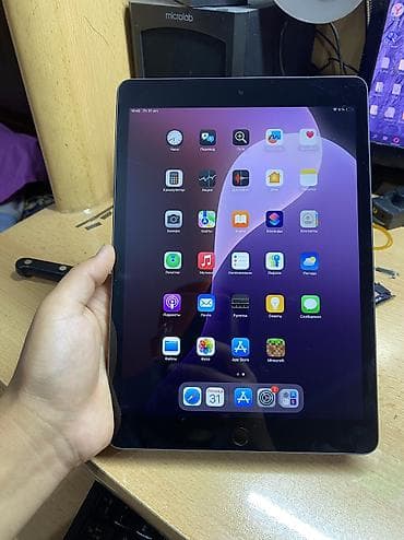 mi tablet: Планшет, Apple, память 64 ГБ, 10" - 11", 4G (LTE), Б/у, Детский цвет - Черный — 2