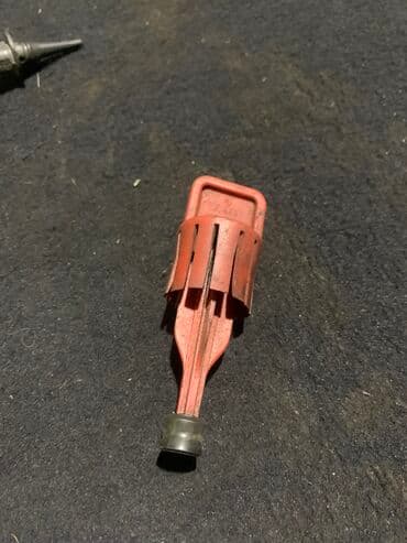 r6: Продается Крышка маслозаливной горловины Mercedes-benz Крышка — 4