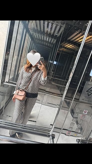 Двойка от Nuriz Brand,качество просто супер 🥹 носила всего 1 раз