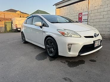 toyota prius 2013: Toyota Prius: 2013 г., 1.8 л, Вариатор, Гибрид, Хэтчбэк — 1