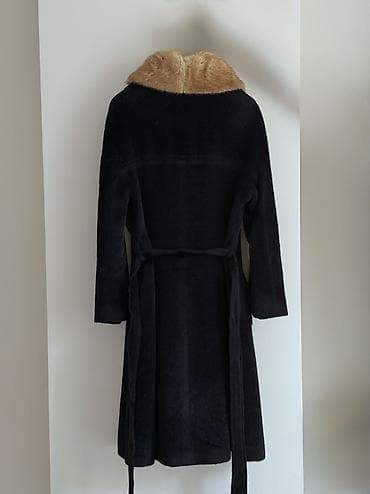 Киреге берилүүчү кийимдер: Шуба, Альпака, Узун модель, Италия, S, M — 3