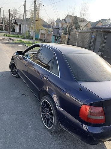 smart plus: Audi A4: 1999 г., 2.4 л, Механика, Газ, Седан — 6