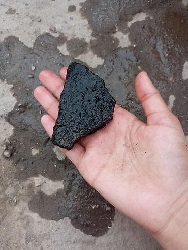 Куски шлака/шлакобой Описание: - Материал: металлургический шлак — 2