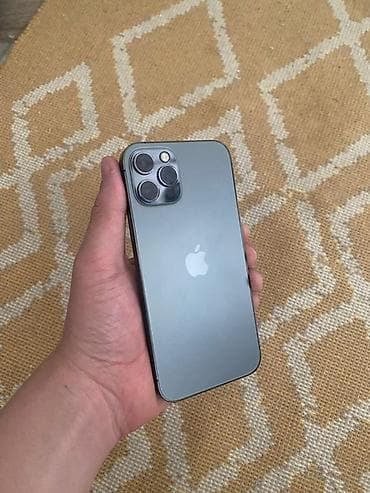 ipnone 13: IPhone 12 Pro, Б/у, 128 ГБ, Графит, Защитное стекло, Кабель, Чехол, 83 % — 1