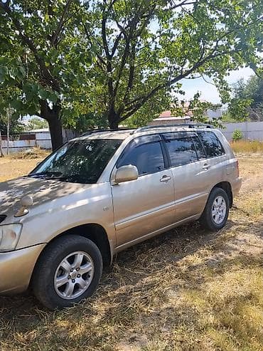 Toyota Kluger: 2003 г., 0.3 л, Автомат, Бензин, Кроссовер — 3