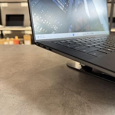 d5000: Б/у, Intel Core i7, В рассрочку — 3