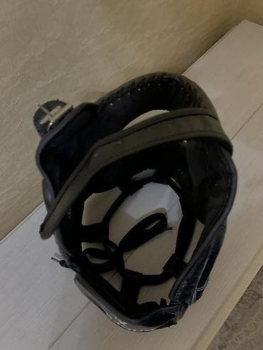 шлемы для бокса: Боксерский шлем Rival RHGFS3 Face Saver, размер XL, черный. - — 3