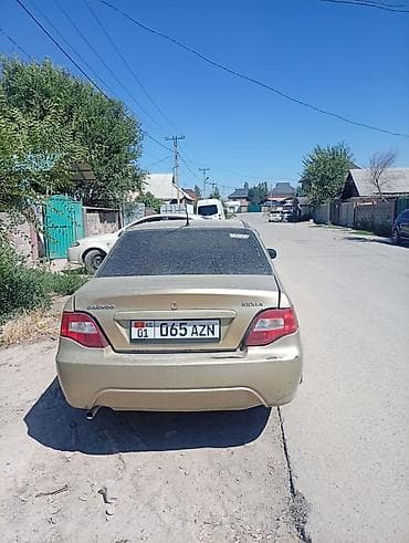 деву: Daewoo Nexia: 2011 г., 1.5 л, Механика, Бензин, Седан — 4