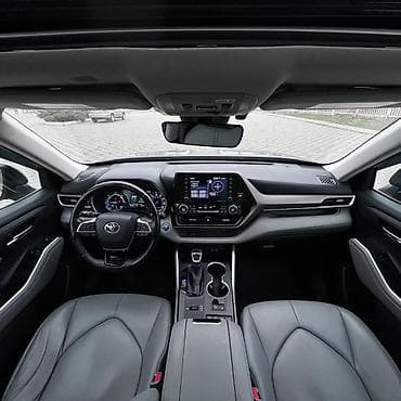 Транспорт: Toyota Highlander: 2021 г., Автомат, Гибрид — 9