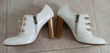 туфли беж цвет: Женские осенне-весенние туфли. Материал кожзам. Размер 37. Немного — 3