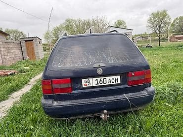 Volkswagen Passat Variant: 1994 г., Ручные, Бензин, Универсал — 5