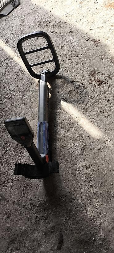 кнопки: Металлоискатель Minelab GO-FIND - Серия GO-FIND с цифровым дисплеем и — 2