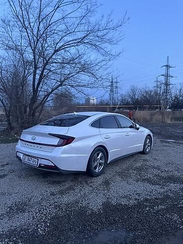 Hyundai Sonata: 2019 г., 2 л, Автомат, Газ, Седан — 5