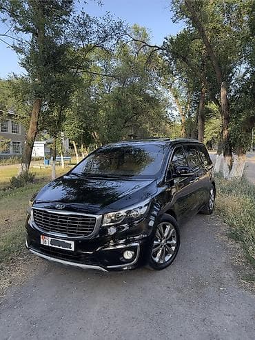 дама в канте: Kia Carnival: 2017 г., 2.2 л, Автомат, Дизель, Минивэн — 2