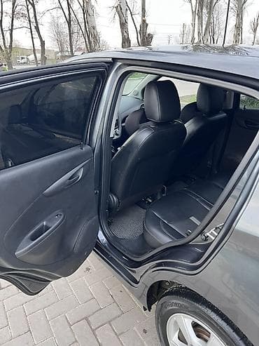 шевроле оникс: Chevrolet Spark: 2019 г., 1 л, Автомат, Бензин, Хэтчбэк — 10
