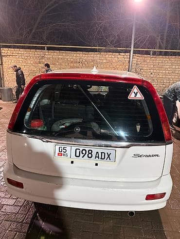 хонда степ сиденья: Honda Stream: 2002 г., 2 л, Автомат, Бензин, Универсал — 4