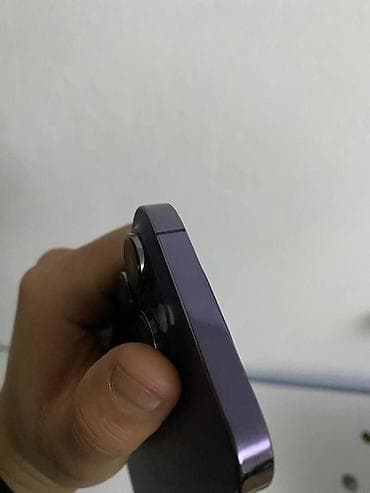 купить ноутбук в бишкеке бу: IPhone 14 Pro, Б/у, 256 ГБ, Deep Purple, Чехол, 82 % — 3