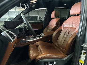 byd e7: BMW X7: 2022 г., 0.3 л, Автомат, Бензин, Внедорожник — 3