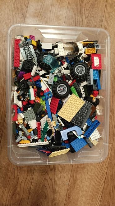 lego kg: Продаю Лего. Россыпью. Большое количество наборов, кубики, человечки — 5