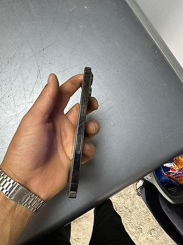 ми 10 с: IPhone 13 Pro, 256 ГБ, Графит, 90 % — 7