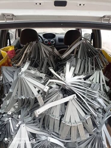 листы для крыши: Кранштейны
Крючки
Внутренние
Наружные
Профнастил
Черепица
Лист
Калай
Т — 2