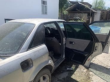 велтмейстер авто: Audi 80: 1992 г., Седан — 2