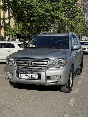 Toyota Land Cruiser: 2010 г., 4 л, Автомат, Бензин, Внедорожник at lalafo.kg Toyota Land Cruiser: 2010 г., 4 л, Автомат, Бензин, Внедорожник