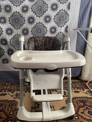 я ищу бу мебель: Столик для детей — 1