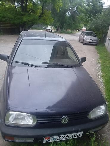 Volkswagen: Volkswagen Golf: 1995 г., 1.6 л, Механика, Бензин, Хэтчбэк — 2