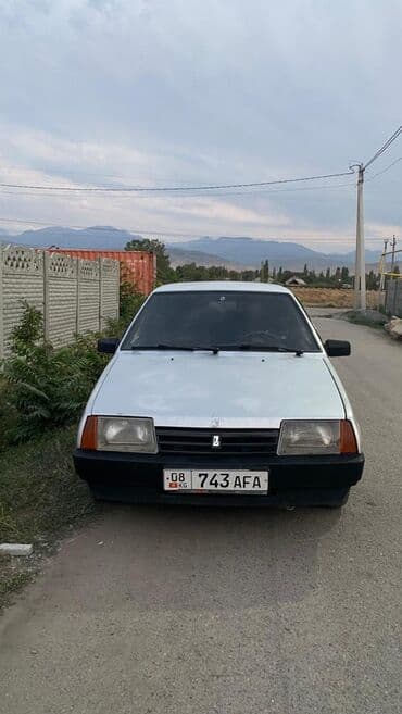 обмен дом на авто: ВАЗ (ЛАДА) 21099: 2002 г., 1.5 л, Механика, Бензиновая, Седан — 1