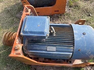 Электродвигатель, Трехфазные, Мощность: Другая мощность, Обороты: 1500 об/мин