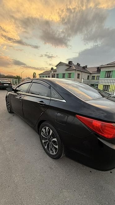 Унаа: Hyundai Sonata: 2011 г., 0.2 - engine capacity л, Автомат, Газ, Седан — 5