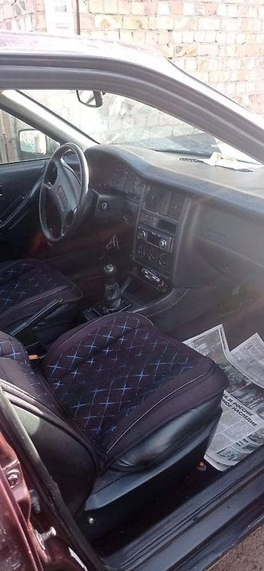 2 8: Audi 80: 1999 г., 2 л, Механика, Бензин, Седан — 4