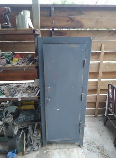 Сейф оружейник вес: 100 кг для оружия,для хранения документов