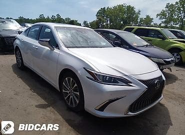 Lexus ES: 2019 г., 2.5 л, Гибрид, Седан at lalafo.kg Lexus ES: 2019 г., 2.5 л, Гибрид, Седан