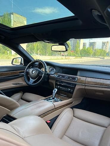 привод передний: BMW 7 series: 2011 г., 4.4 л, Автомат, Бензин, Седан — 10